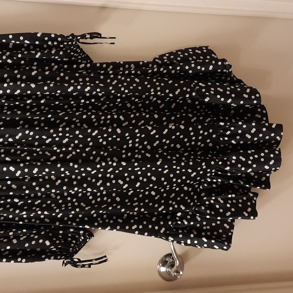 NWT, Betsey Johnson Embellished Cookies and Cream Dress - Picture 10 of 16